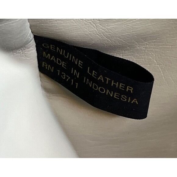 Giani Bernini Ivory Leather Shoulder Handbag Purse Top Zip w/ Logo -Side Pockets - Picture 13 of 13